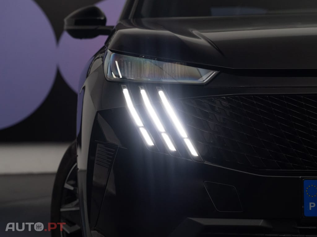 Peugeot 5008 1.2 Hybrid Allure e-DCS6
