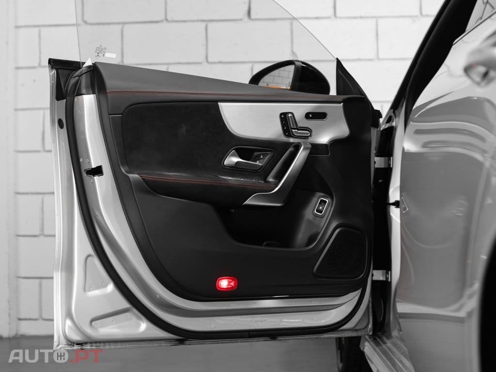 Mercedes-Benz CLA 250 e Shooting Brake AMG Line