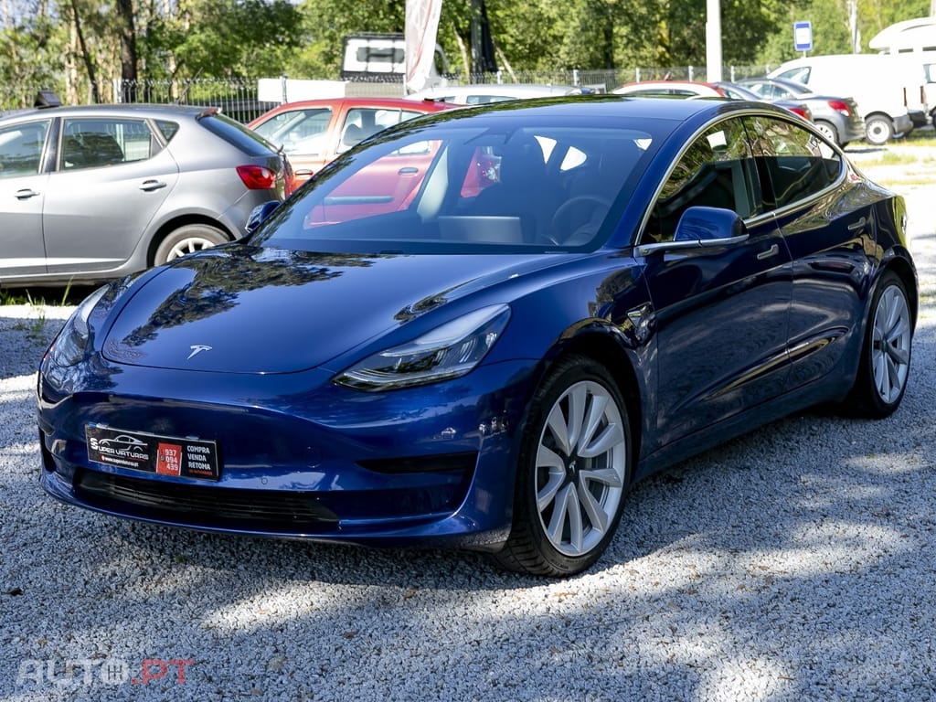 Tesla Model 3 Standard Range Plus RWD