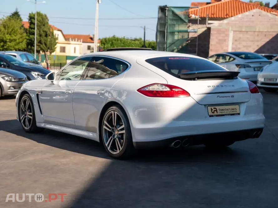 Porsche Panamera 4S PDK