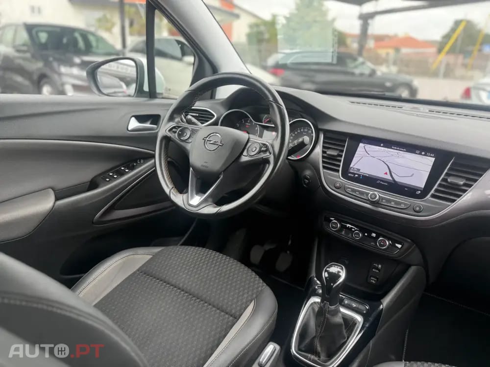 Opel Crossland X 1.2 T Innovation