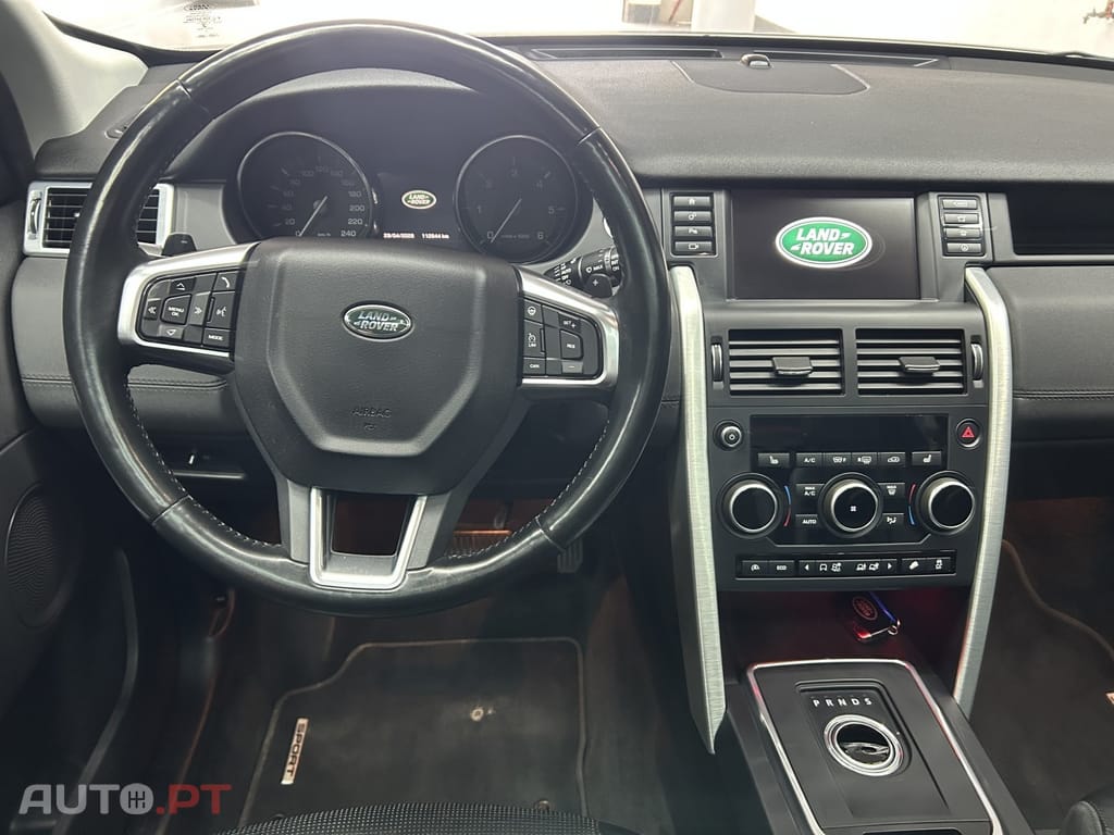Land Rover Discovery Sport 2.0 D AWD SE
