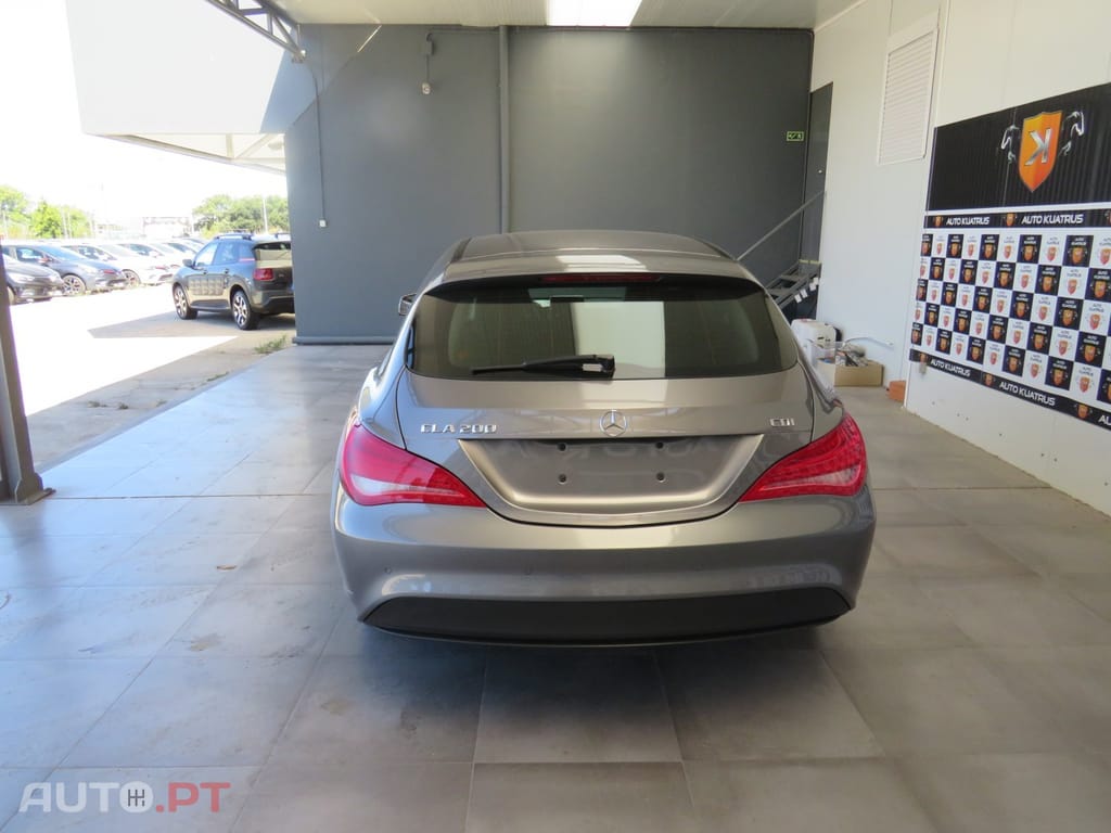 Mercedes-Benz CLA 200 d Shooting Brake Urban Aut.