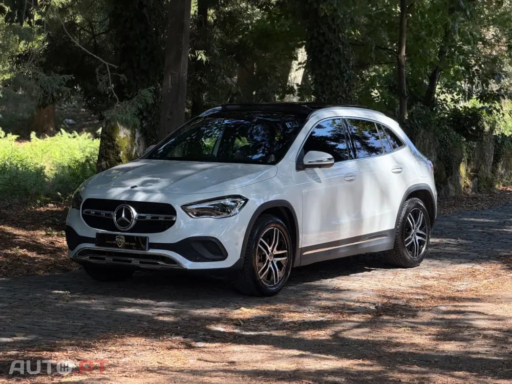Mercedes-Benz GLA 250 e 8G-DCT Special Edition