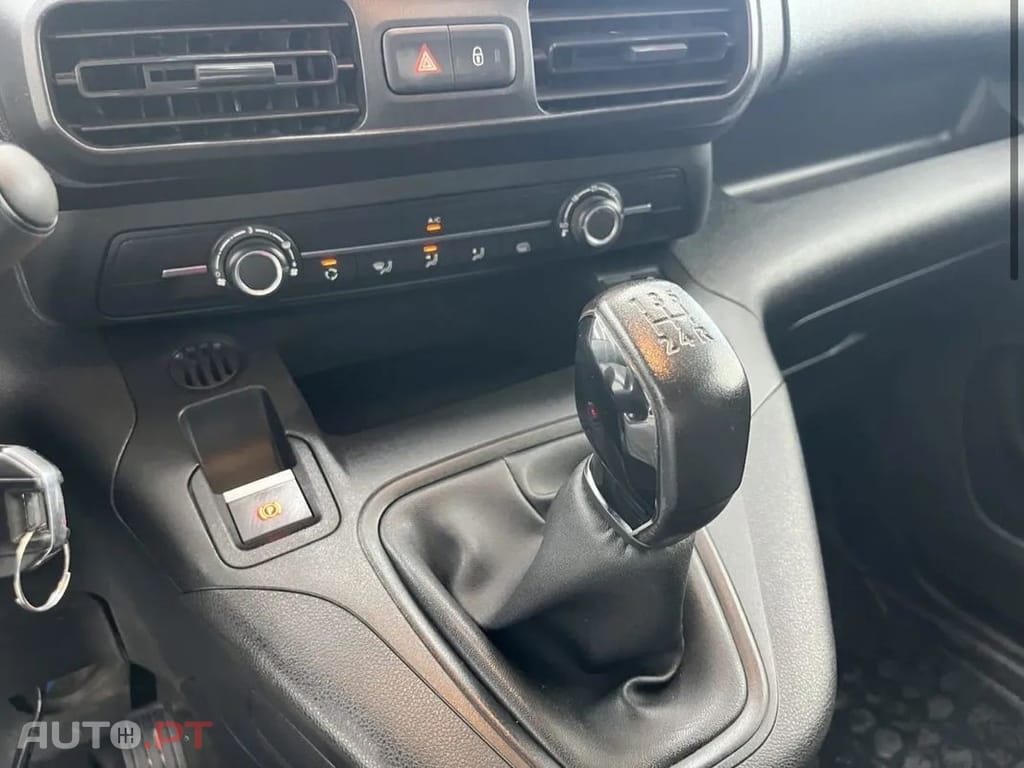 Peugeot Partner 1.6 Bluehdi 75Cv *GPS