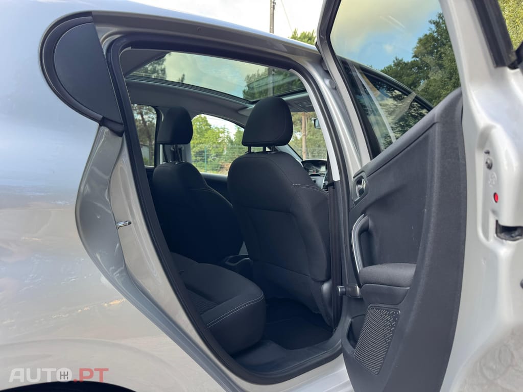 Peugeot 208 1.6 BlueHDi Allure