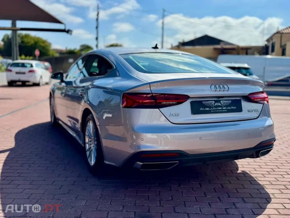 Audi A5 30 TDI S tronic