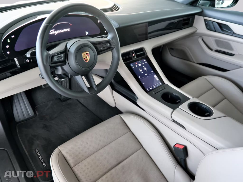 Porsche Taycan Performance Plus I.V.A DEDUTIVEL 