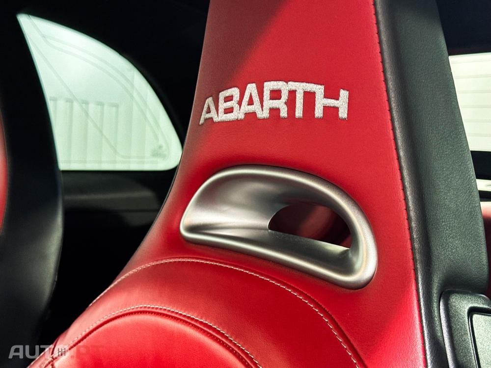 Abarth 595C 1.4 T-Jet Competizione MTA
