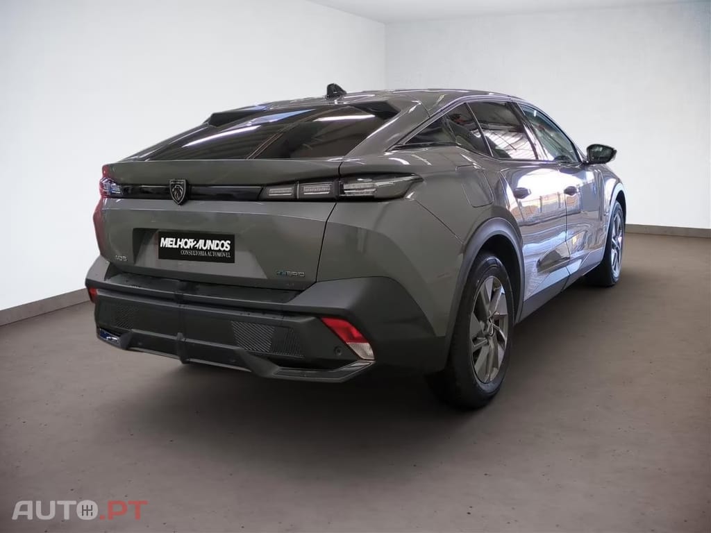 Peugeot 408 1.6 Hybrid Allure e-EAT8