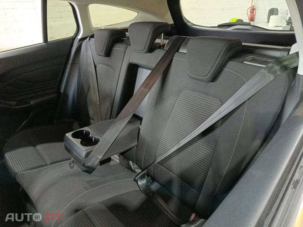 Ford Focus SW 1.5 TDCi EcoBlue Titanium
