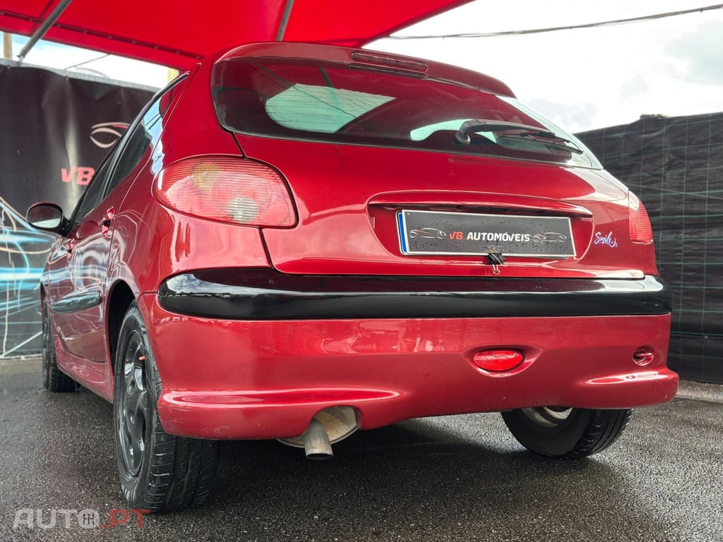 Peugeot 206 2.0 HDi XT