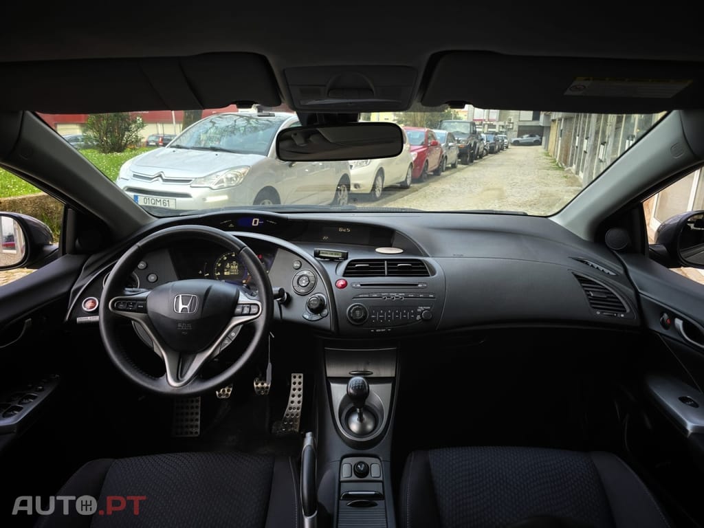 Honda Civic 1.4 i-VTEC Elegance