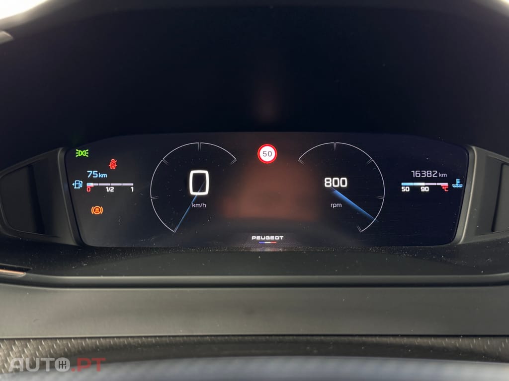 Peugeot 2008 1.2 PureTech Allure