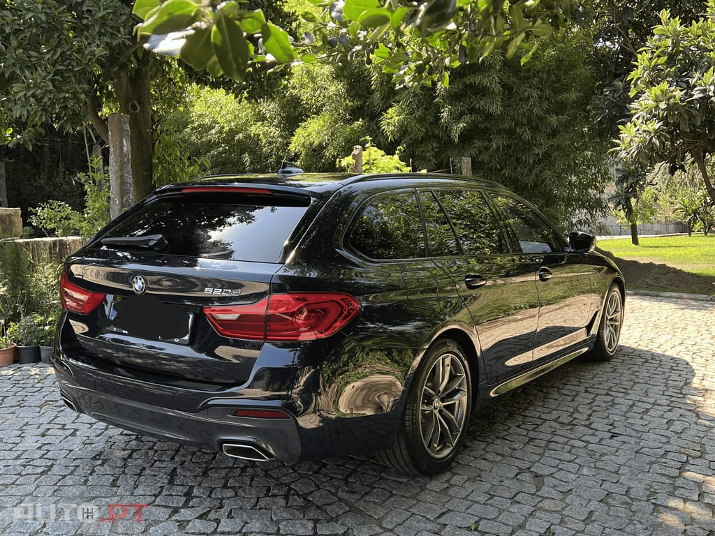BMW 520 d xDrive Touring Pure M
