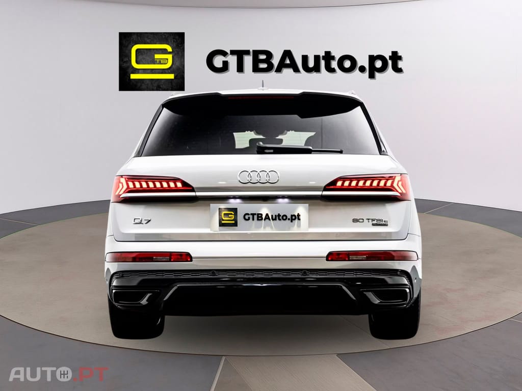 Audi Q7 60TFSie Quattro S LINE I.V.A DEDUTIVEL 