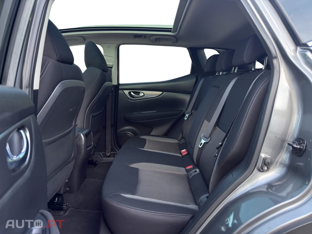 Nissan Qashqai 1.5 dCi Tekna