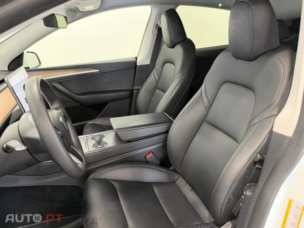 Tesla Model Y Long Range Tracção integral