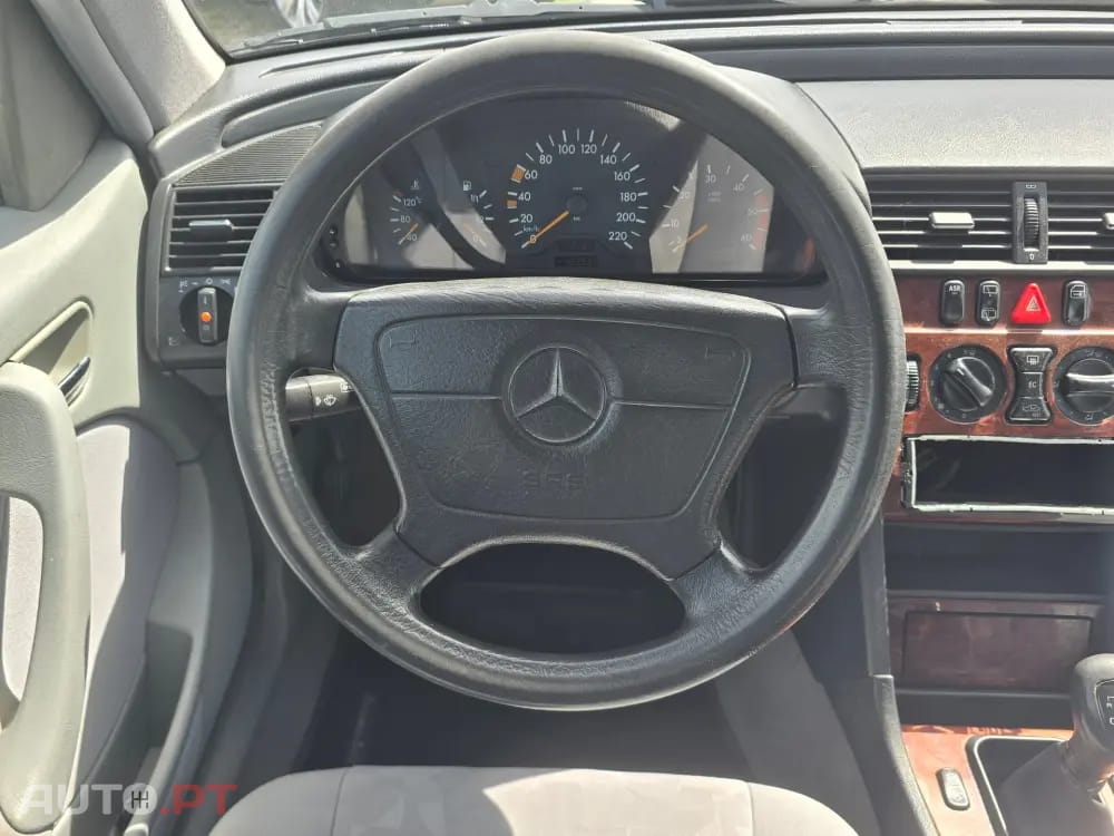 Mercedes-Benz C 220 CDI Classic