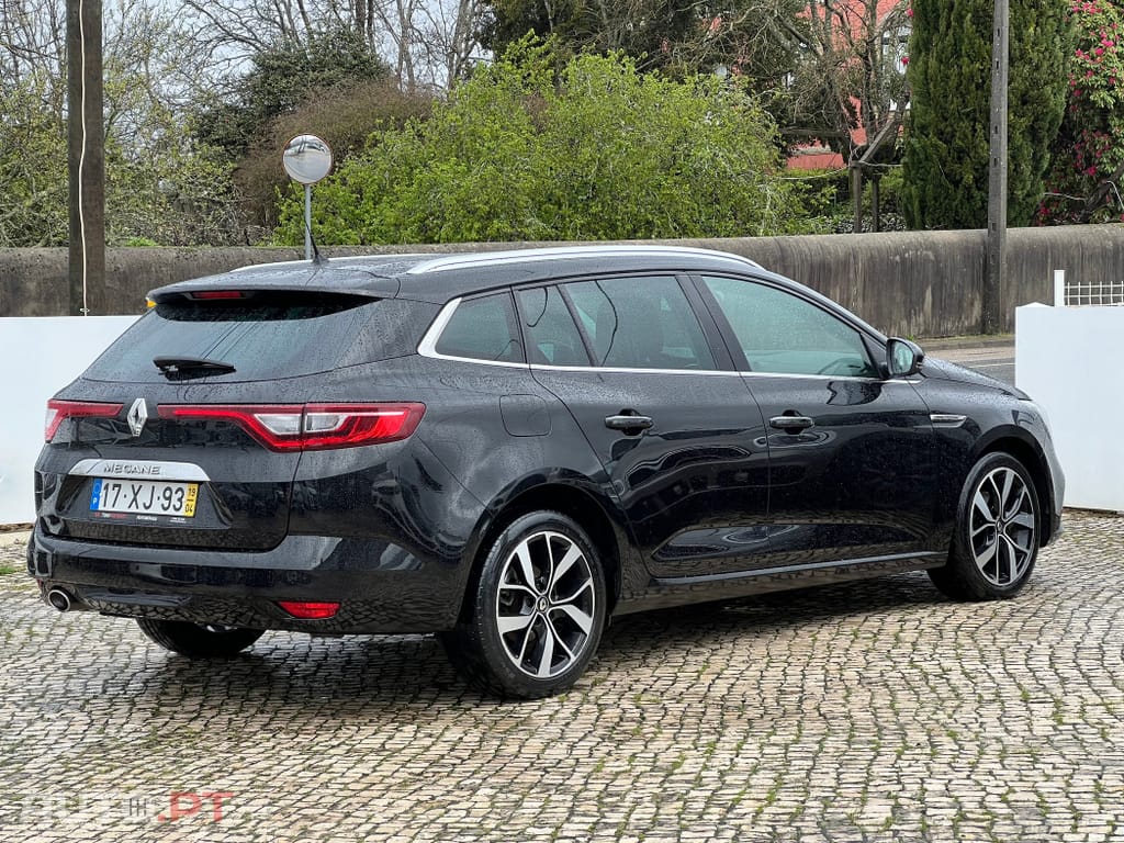 Renault Mégane Sport Tourer 1.5 Blue dCi Bose Edition