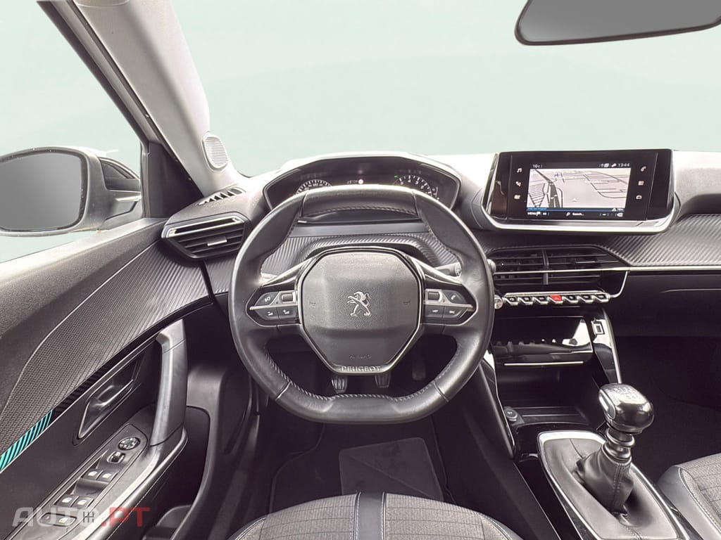 Peugeot 2008 1.5 BlueHDi Allure Pack