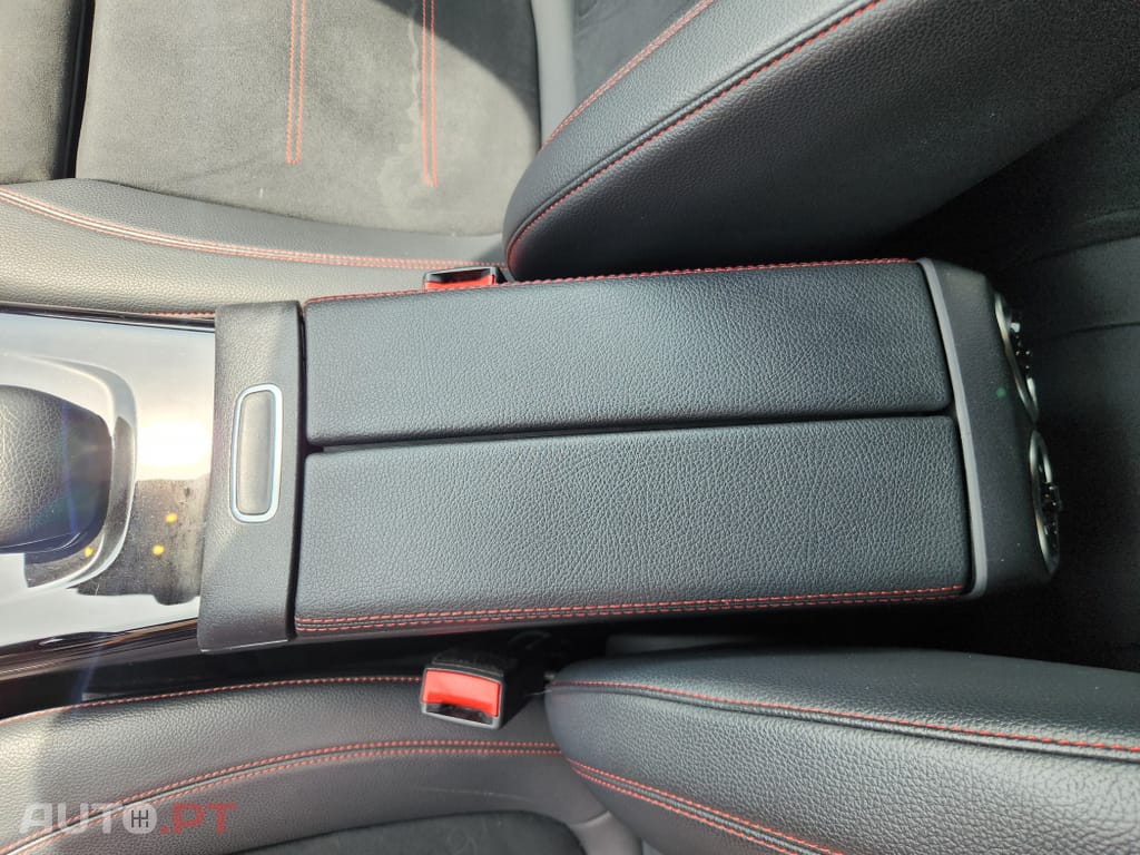 Mercedes-Benz CLA 180 d Shooting Brake AMG Line Aut.