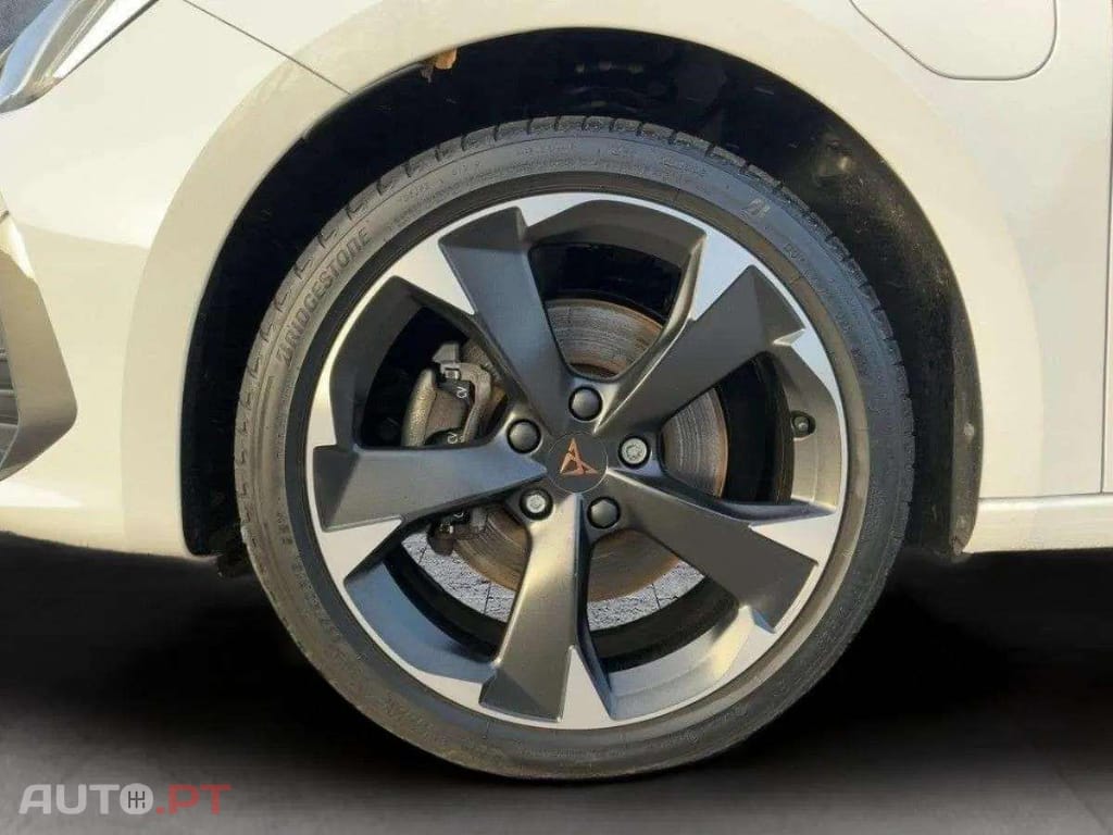 Cupra Leon ST 1.4 TSI e-Hybrid