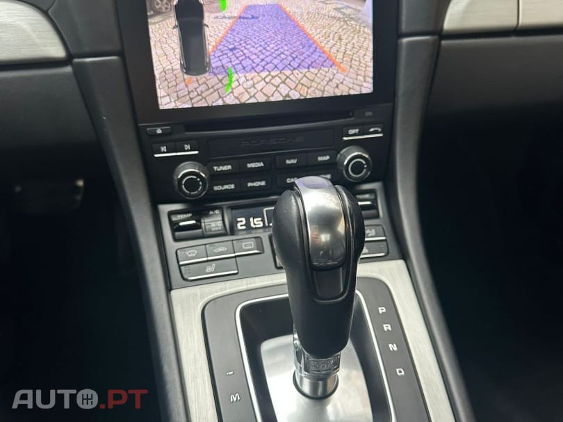 Porsche 911 Carrera 4 PDK