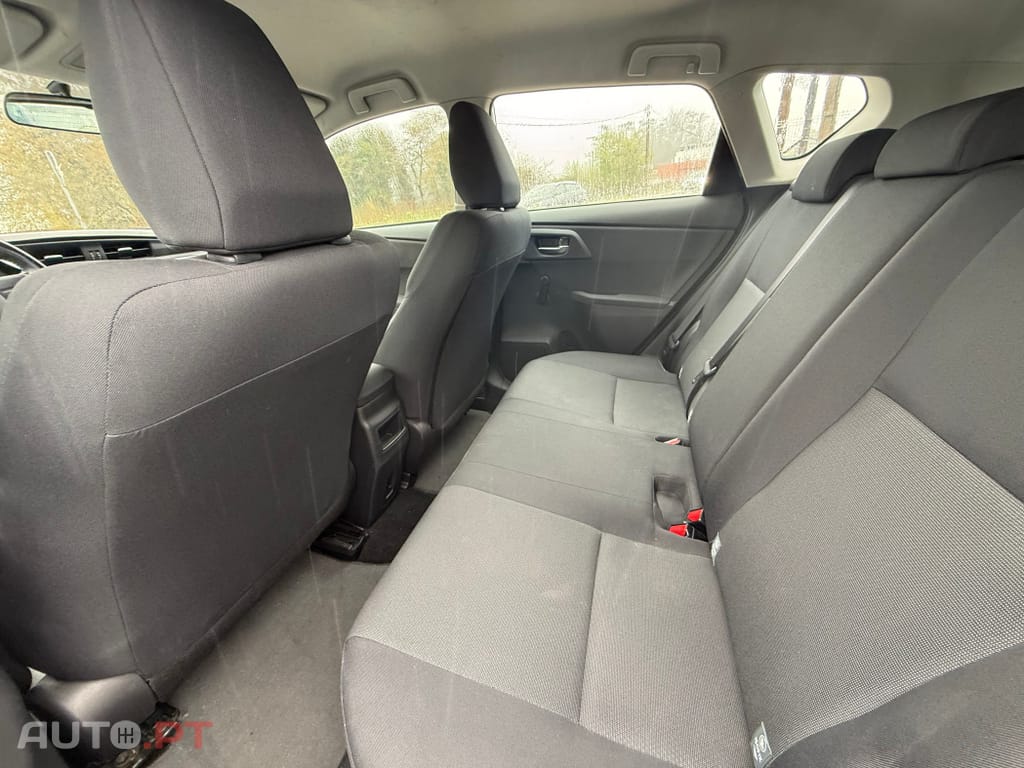 Toyota Auris 1.4 D-4D