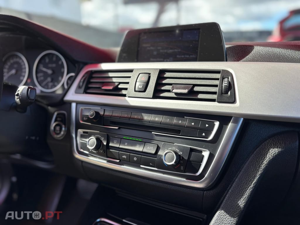 BMW 320 d EfficientDynamics Auto Line Sport