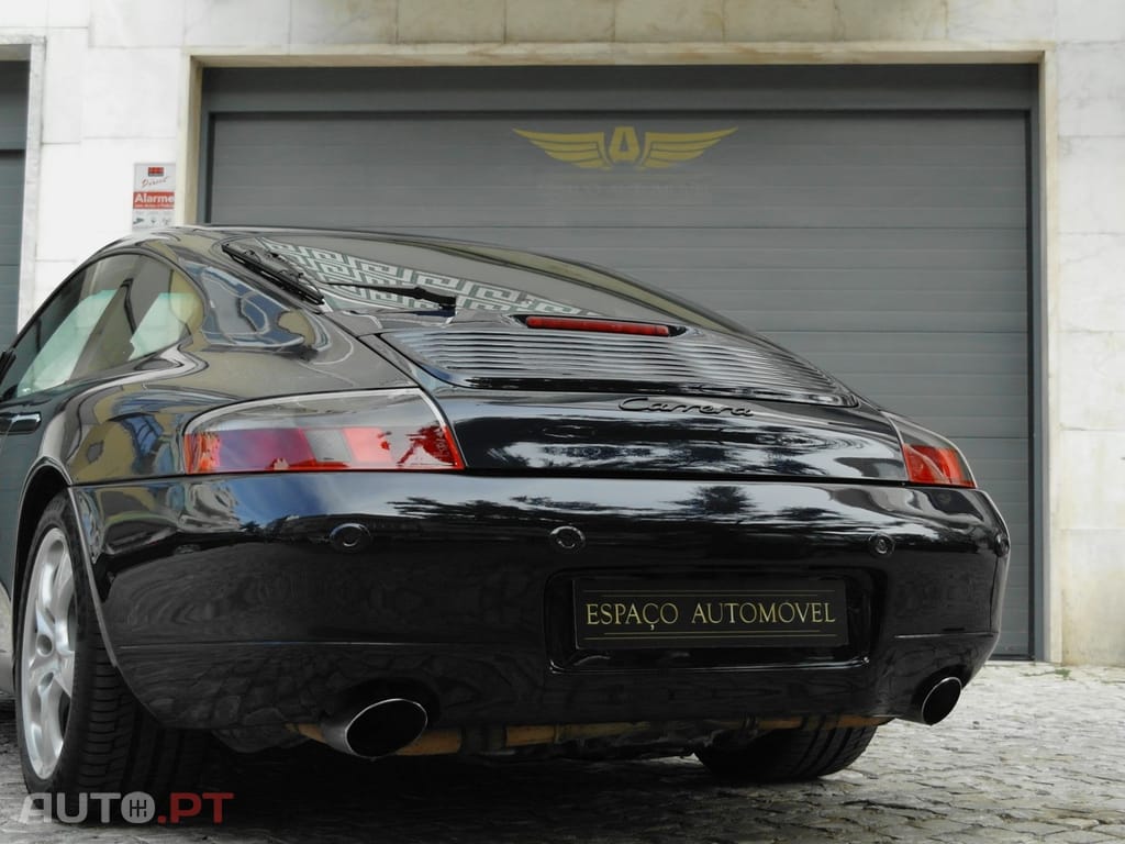 Porsche 996 Carrera Coupé