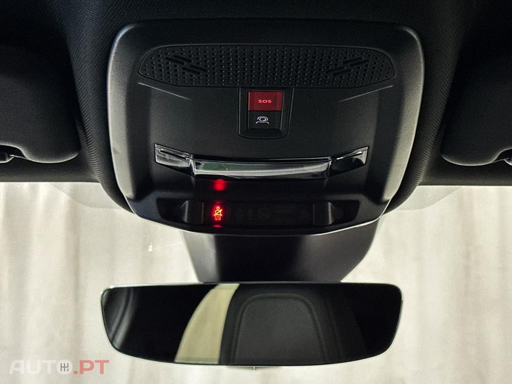 Peugeot E-208 51 kWh GT