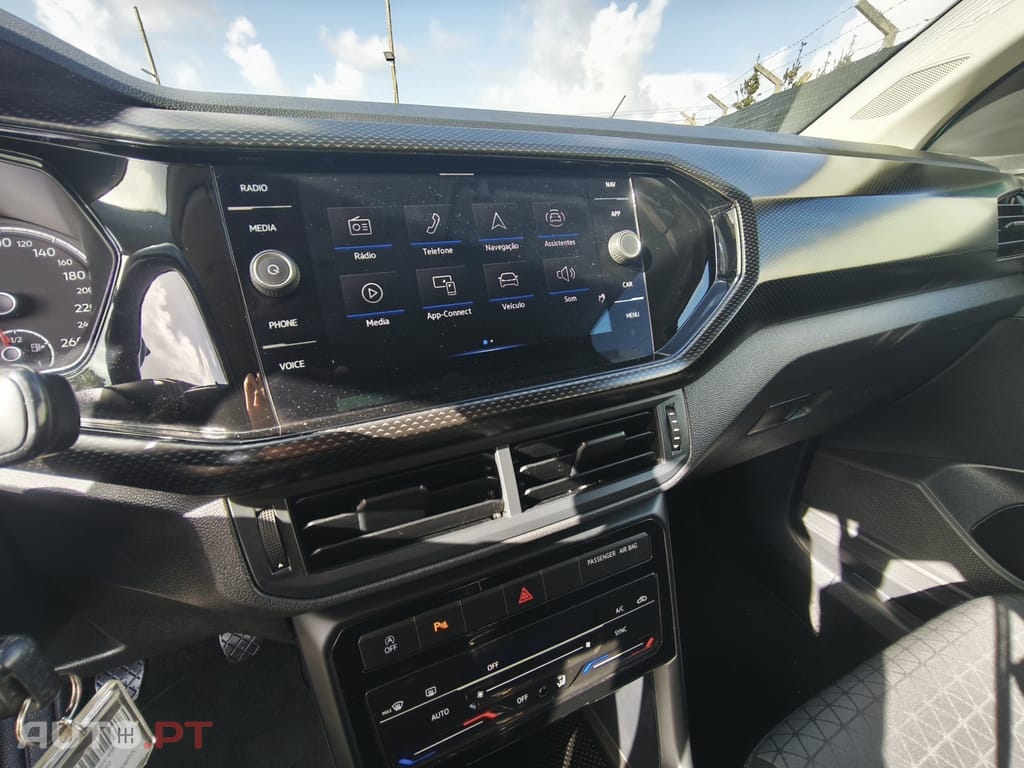 Volkswagen T-Cross 1.0 TSI Life