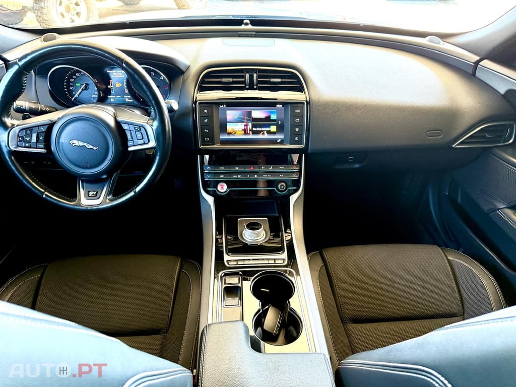 Jaguar XE 2.0 D R-Sport Aut.