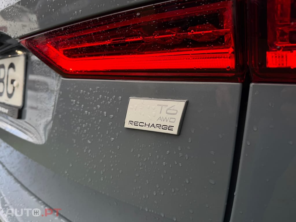 Volvo XC60 2.0 T6 PHEV Inscription Expression AWD