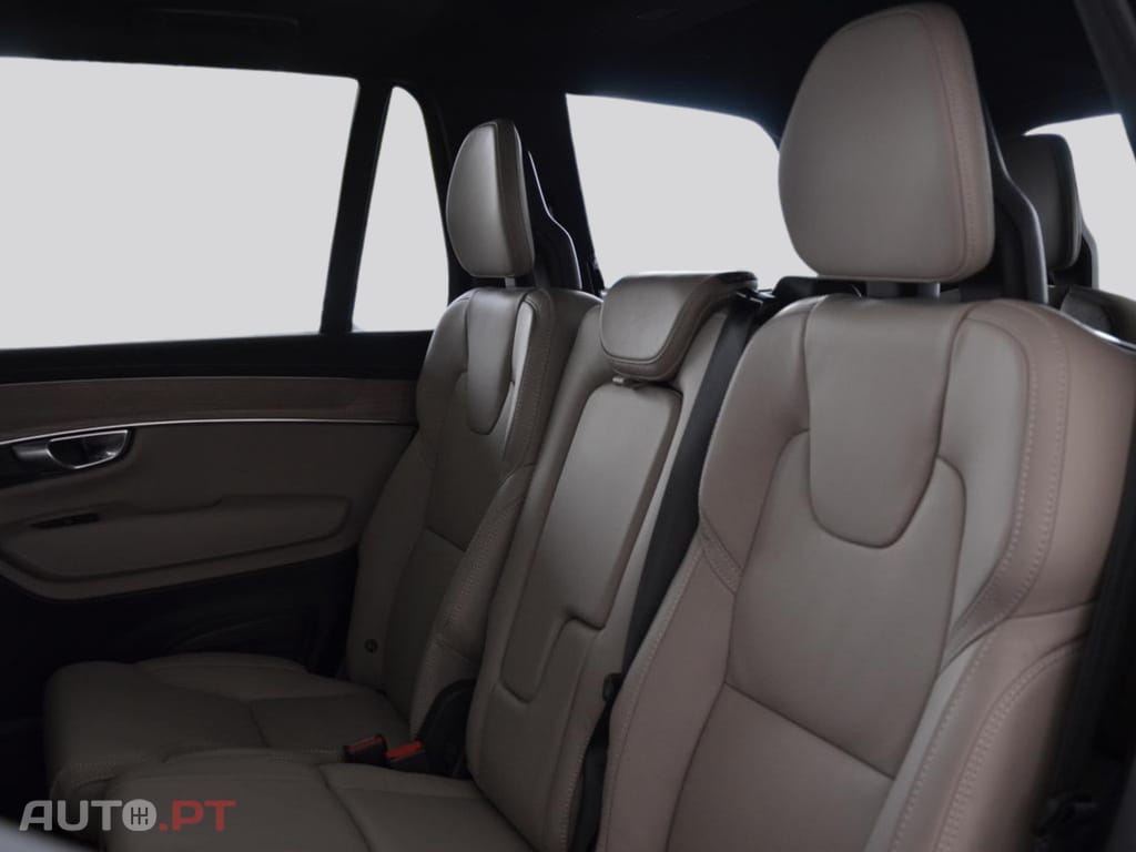 Volvo XC90 T8 Plus AWD I.V.A DEDUTIVEL 
