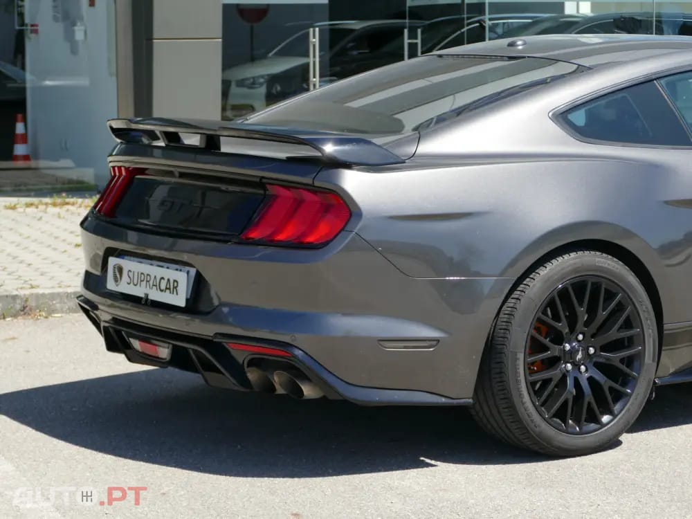 Ford Mustang GT Bullit