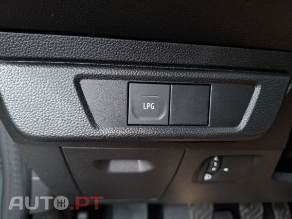 Dacia Jogger ECO-G 100 Bi-Fuel Extreme+ 7 lugares