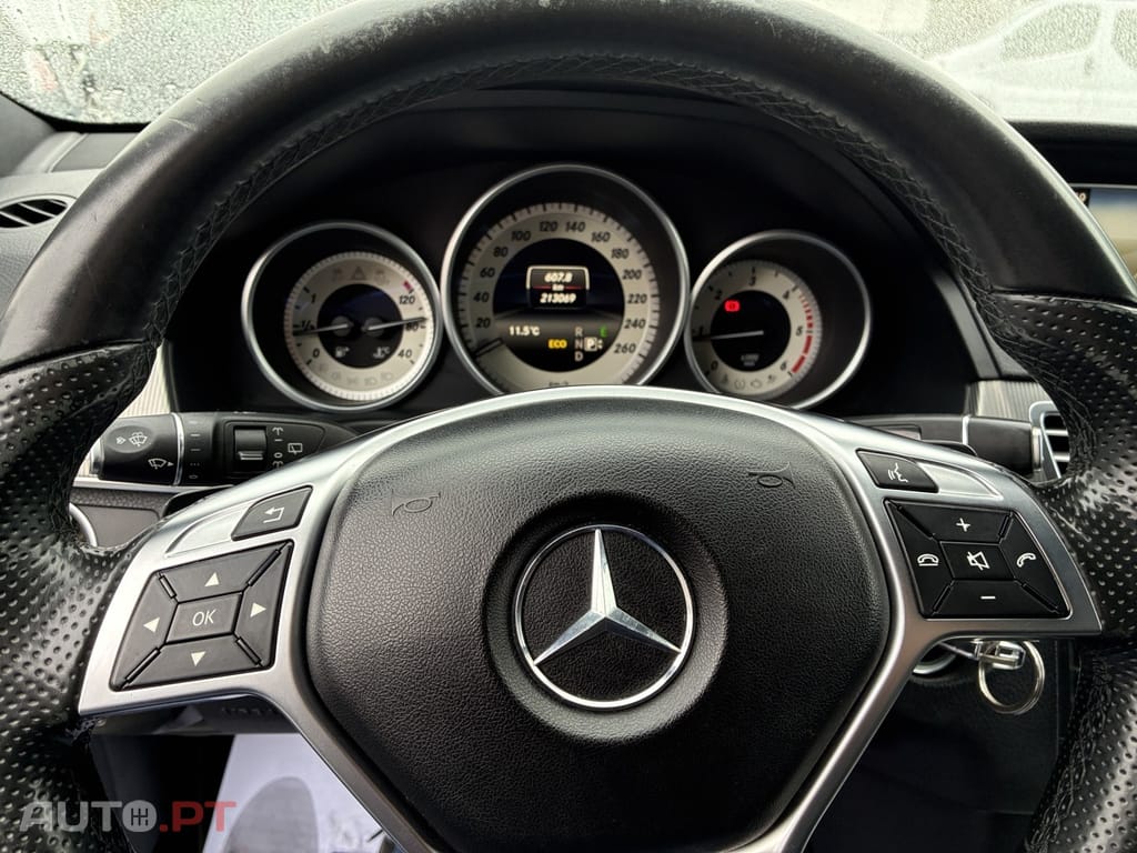Mercedes-Benz E 250 BlueTEC Avantgarde Auto.
