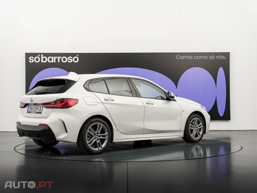 BMW 116 d Pack Desportivo M Auto