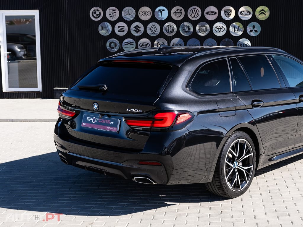 BMW 530 e Pack Desportivo M