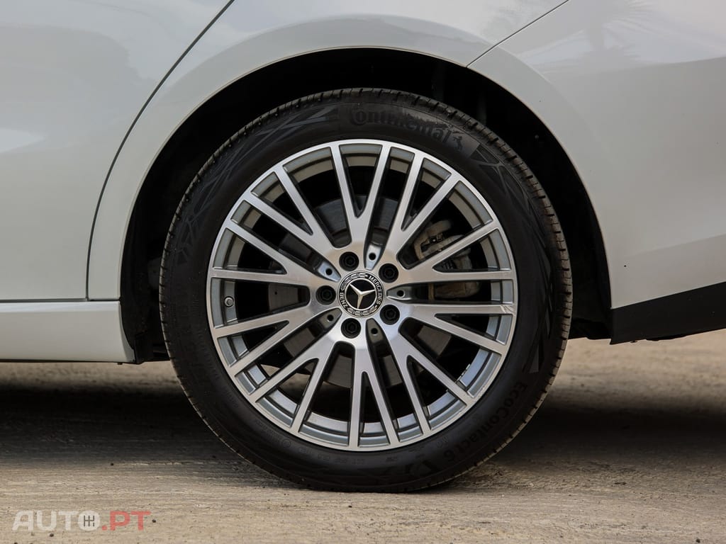 Mercedes-Benz CLA 250 e Shooting Brake 8G-DCT