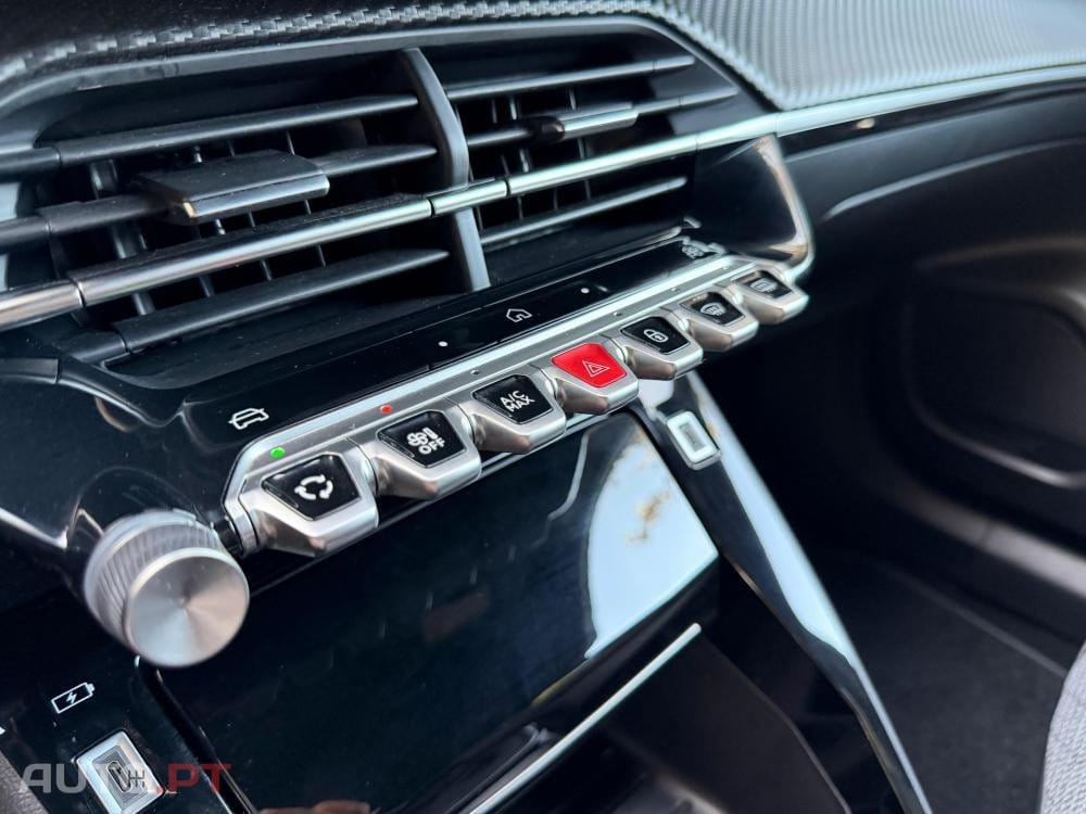 Peugeot 2008 1.2 PureTech Allure Pack