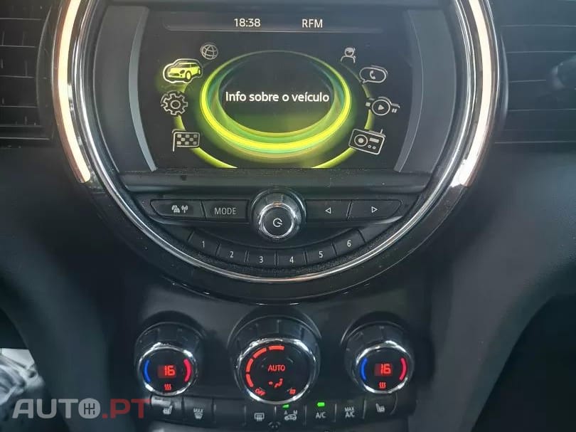 MINI One Cooper D Auto