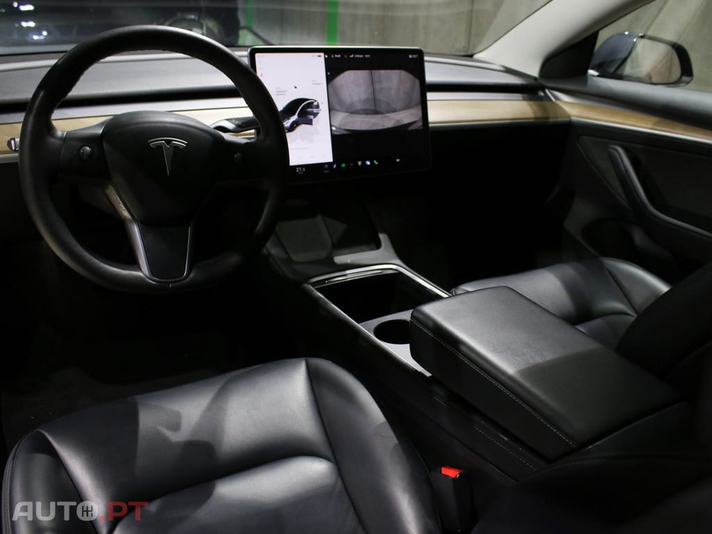 Tesla Model 3 Long Range AWD Dual Motor