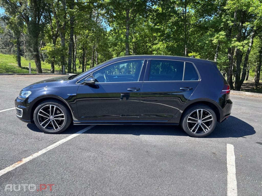 Volkswagen Golf GTE