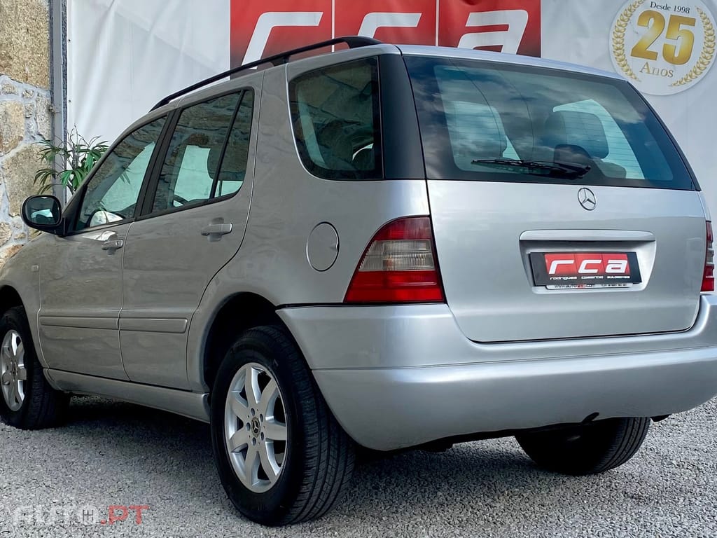 Mercedes-Benz ML 270 CDI 7 Lugares