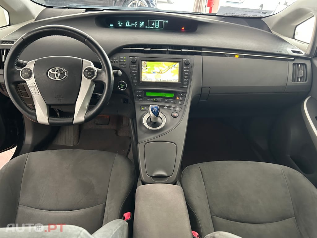 Toyota Prius 1.8 PREMIUM