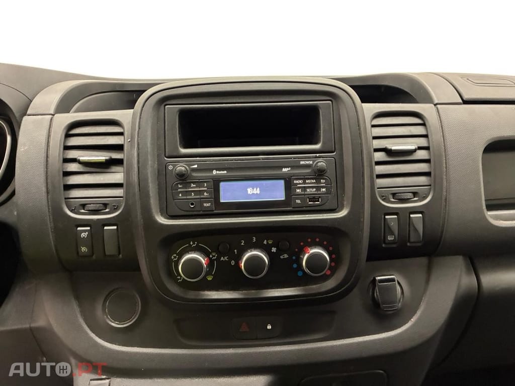 Renault Trafic 2.0 dCi L1H1 1.2T Grand Confort