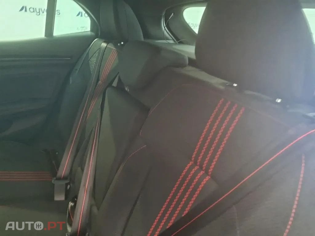 Renault Mégane 1.5 Blue dCi R.S. Line